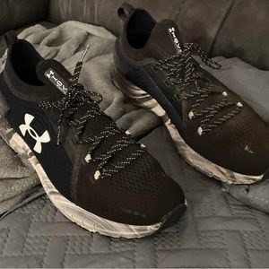 HOVR Phantom SE BNB “Black”